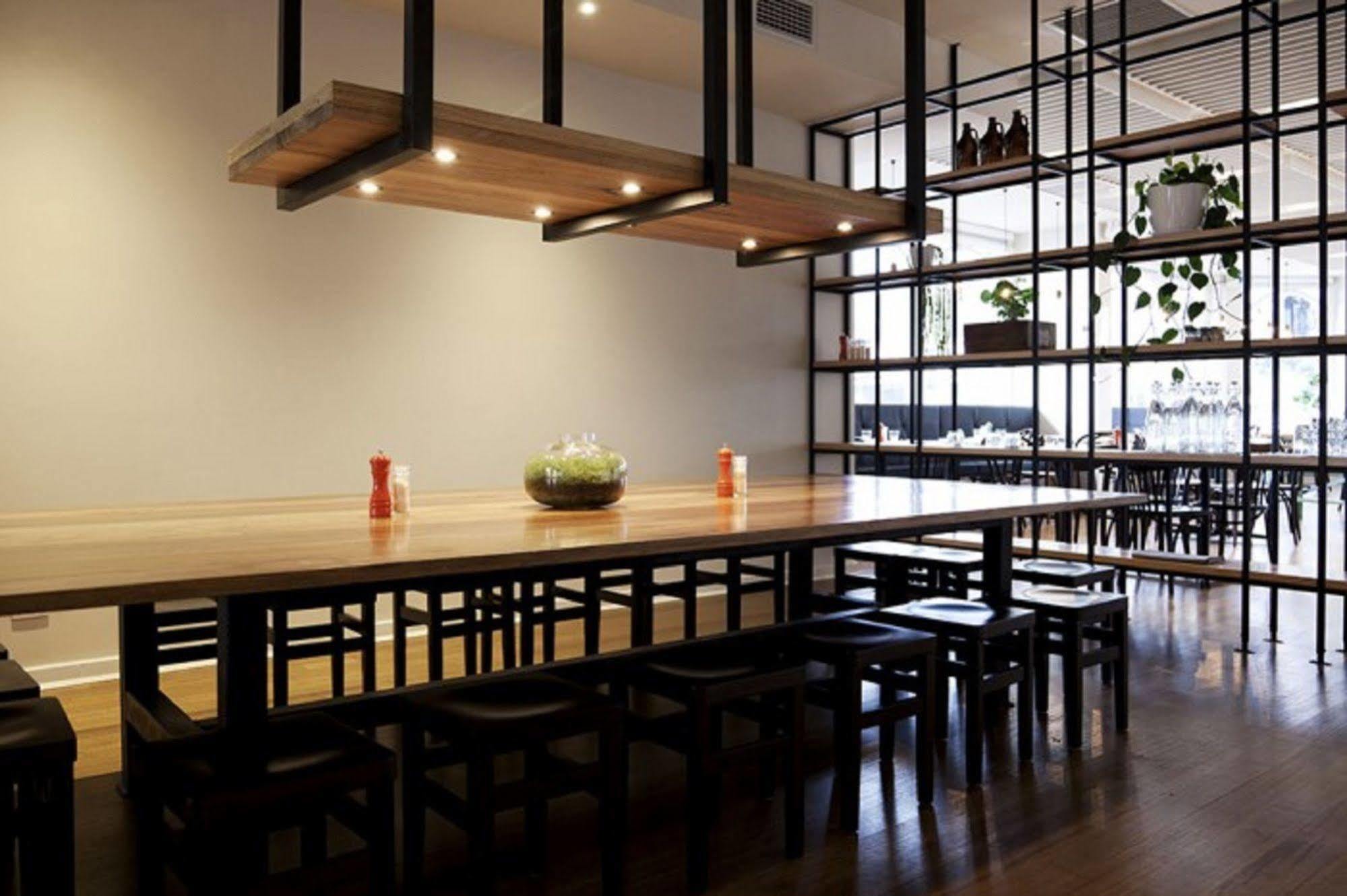 Plough Hotel Melbourne Exterior photo